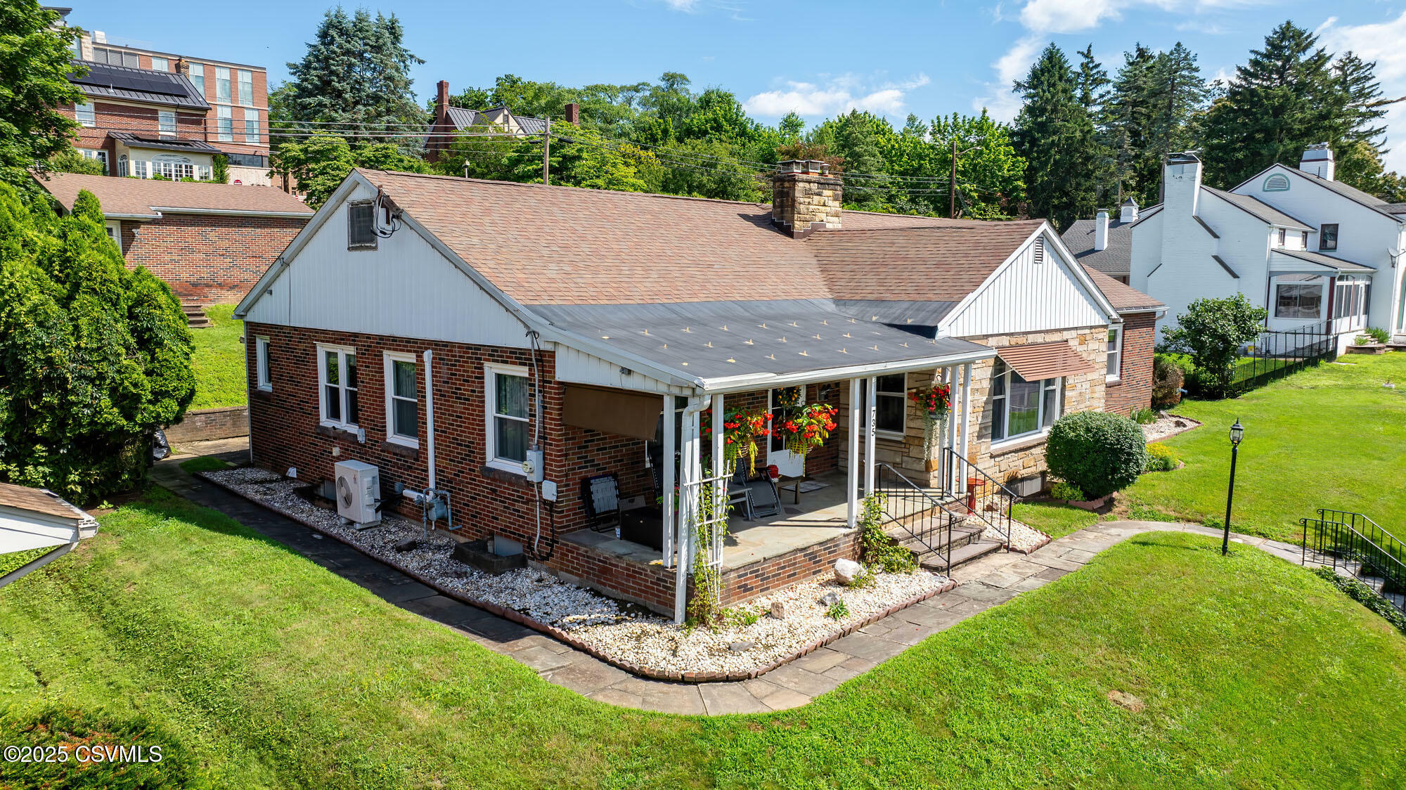 Property Photo: 735 E 3rd Street PA 17815