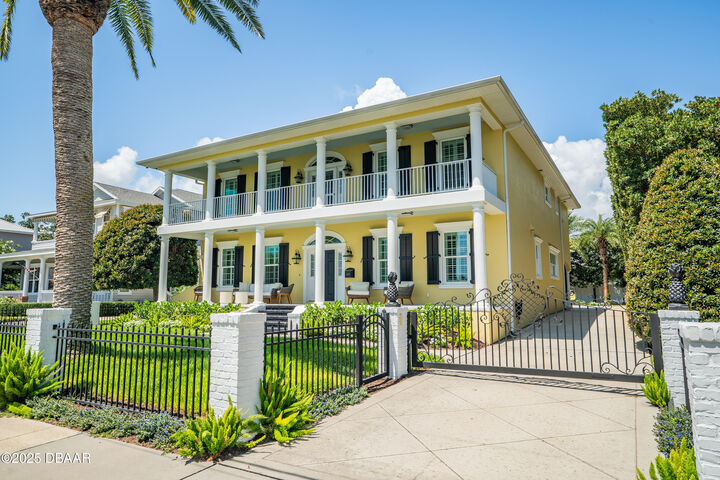 1212 S Riverside Drive  New Smyrna Beach FL 32168 photo