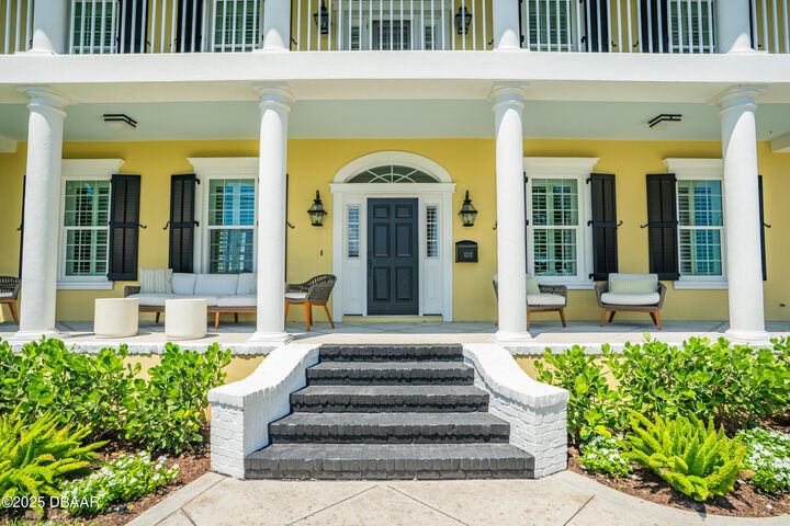 1212 S Riverside Drive  New Smyrna Beach FL 32168 photo