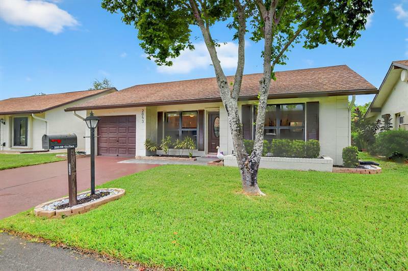 Property Photo: 2053 SW 15th Place FL 33442