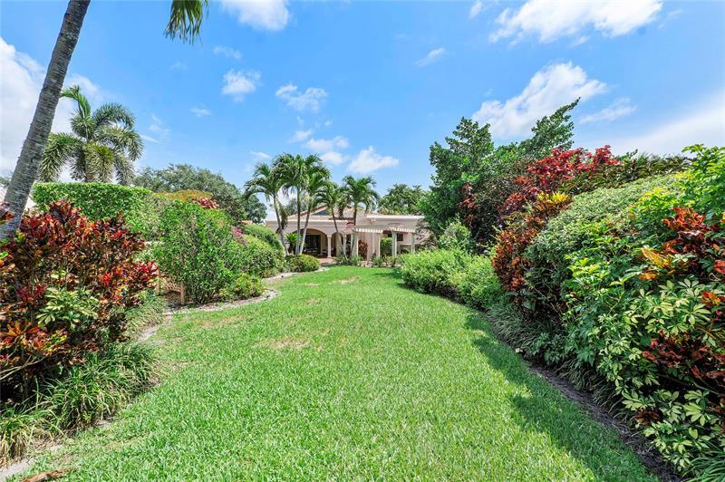 Property Photo:  3008 N Deer Creek Via Napoli  FL 33442 