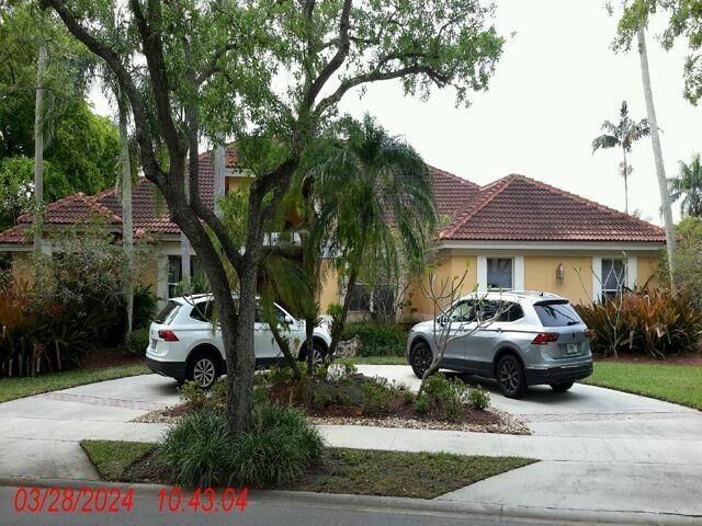 Property Photo:  1030 Pine Branch Dr  FL 33326 