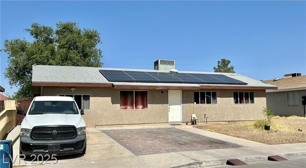 Property Photo: 4109 Studio Street NV 89115