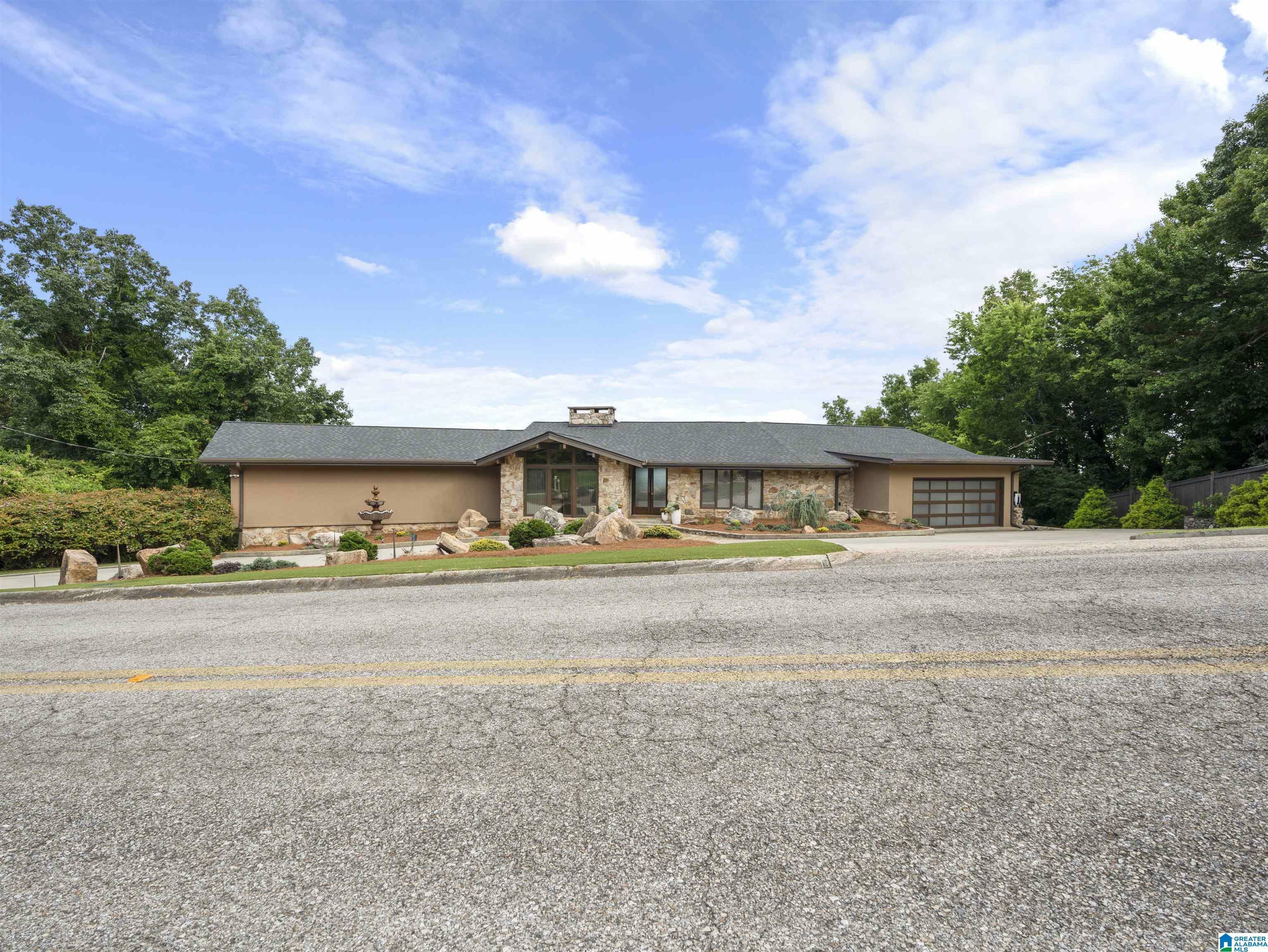 539 Hillyer High Road  Anniston AL 36207 photo