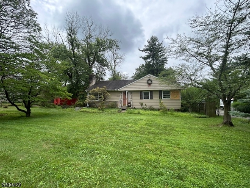 Property Photo: 2044 Washington Valley Rd NJ 08836