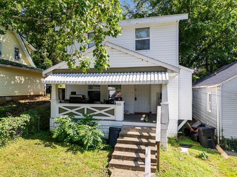 Property Photo:  1953 Underwood Avenue  WV 25701 