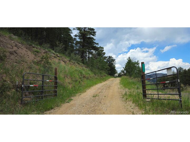 Property Photo:  8077 Drew Hill Rd  CO 80403 