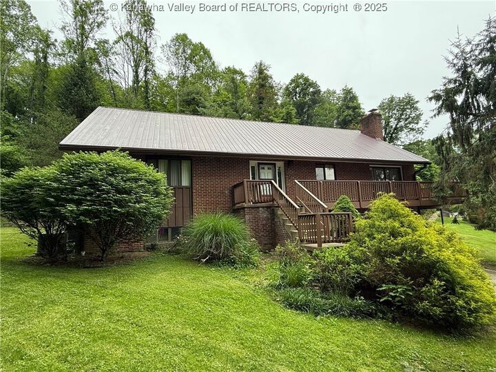 Property Photo:  7026 Valley Brook Drive  WV 25312 