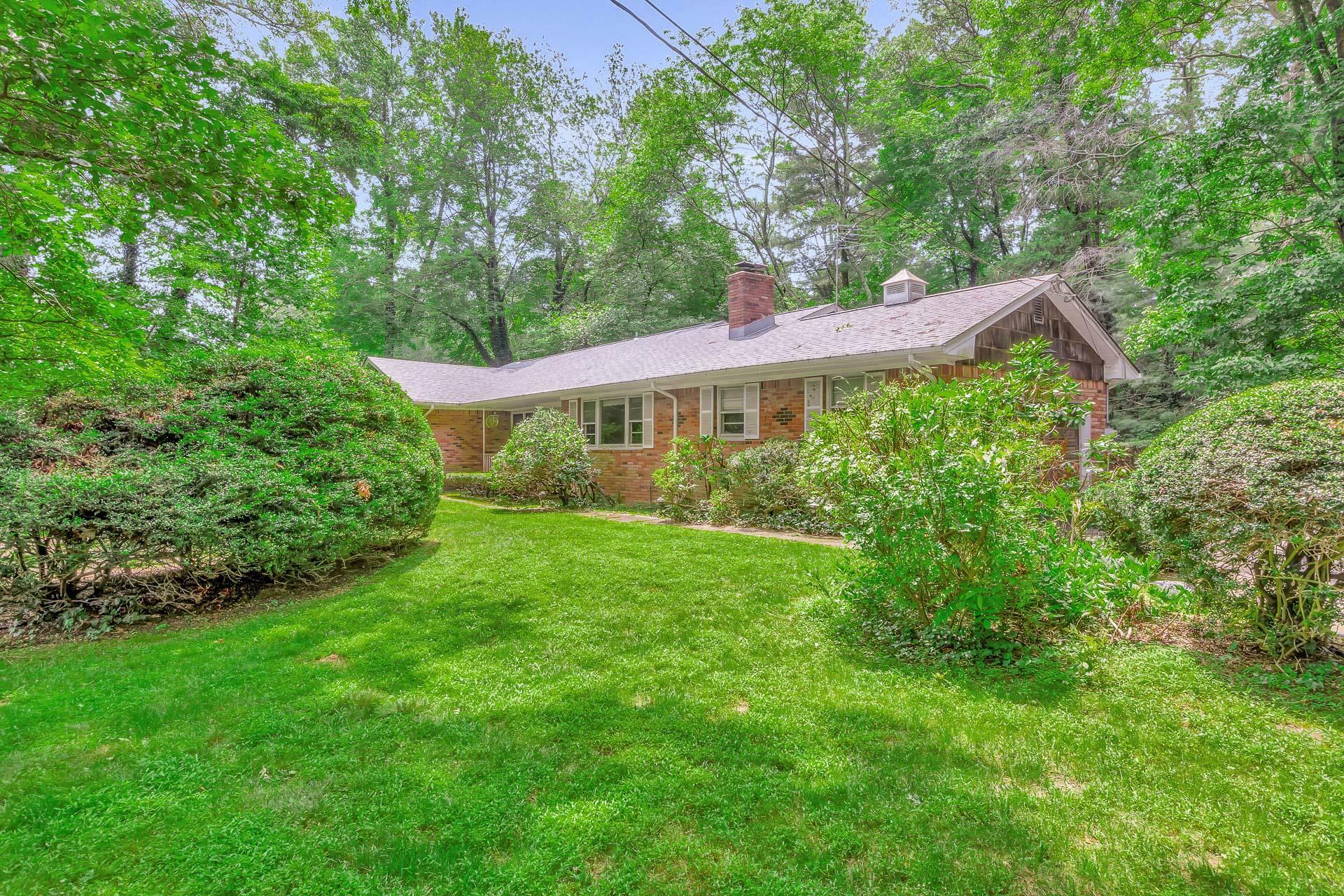 Property Photo: 15 Carol Court NY 11746