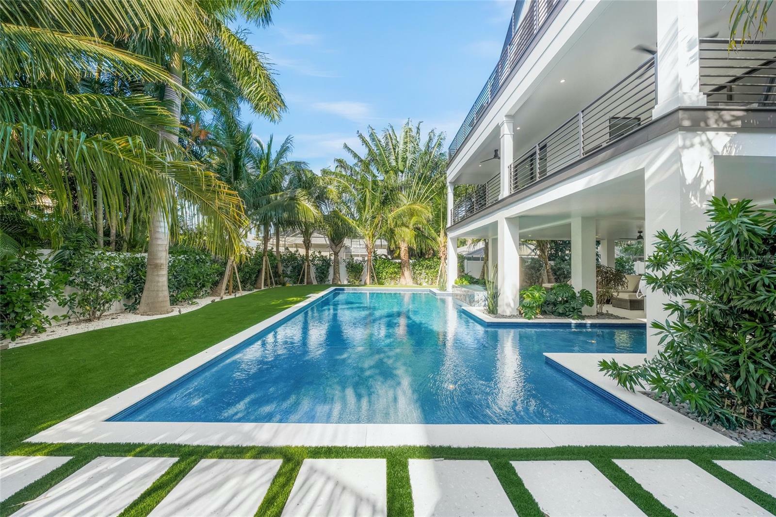 Property Photo: 455 Cleveland Drive FL 34236