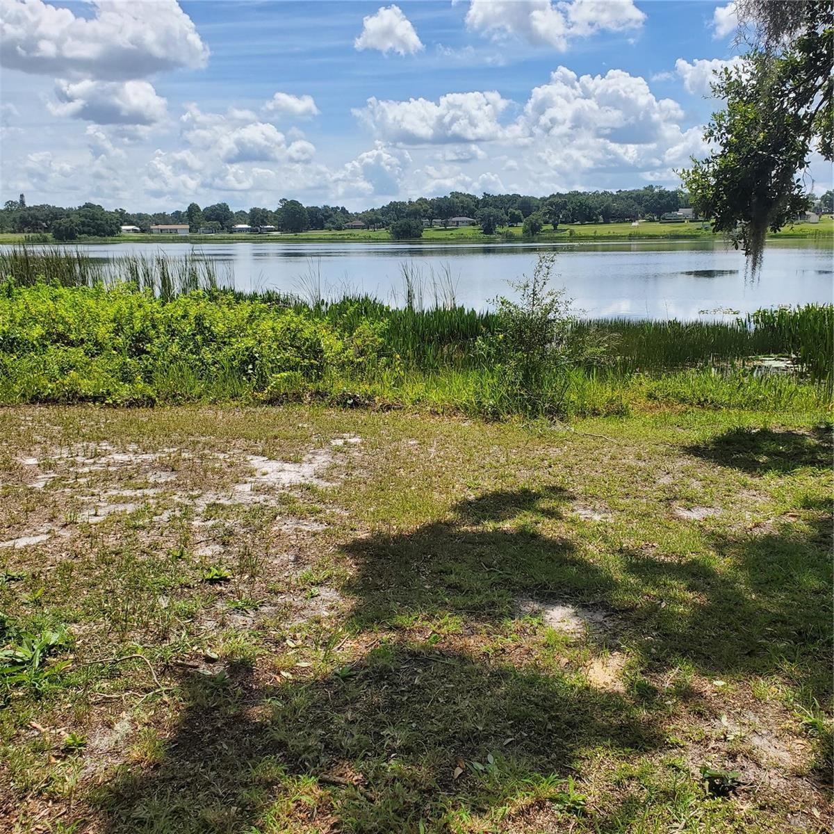 Property Photo: 949 Lake Street FL 33851