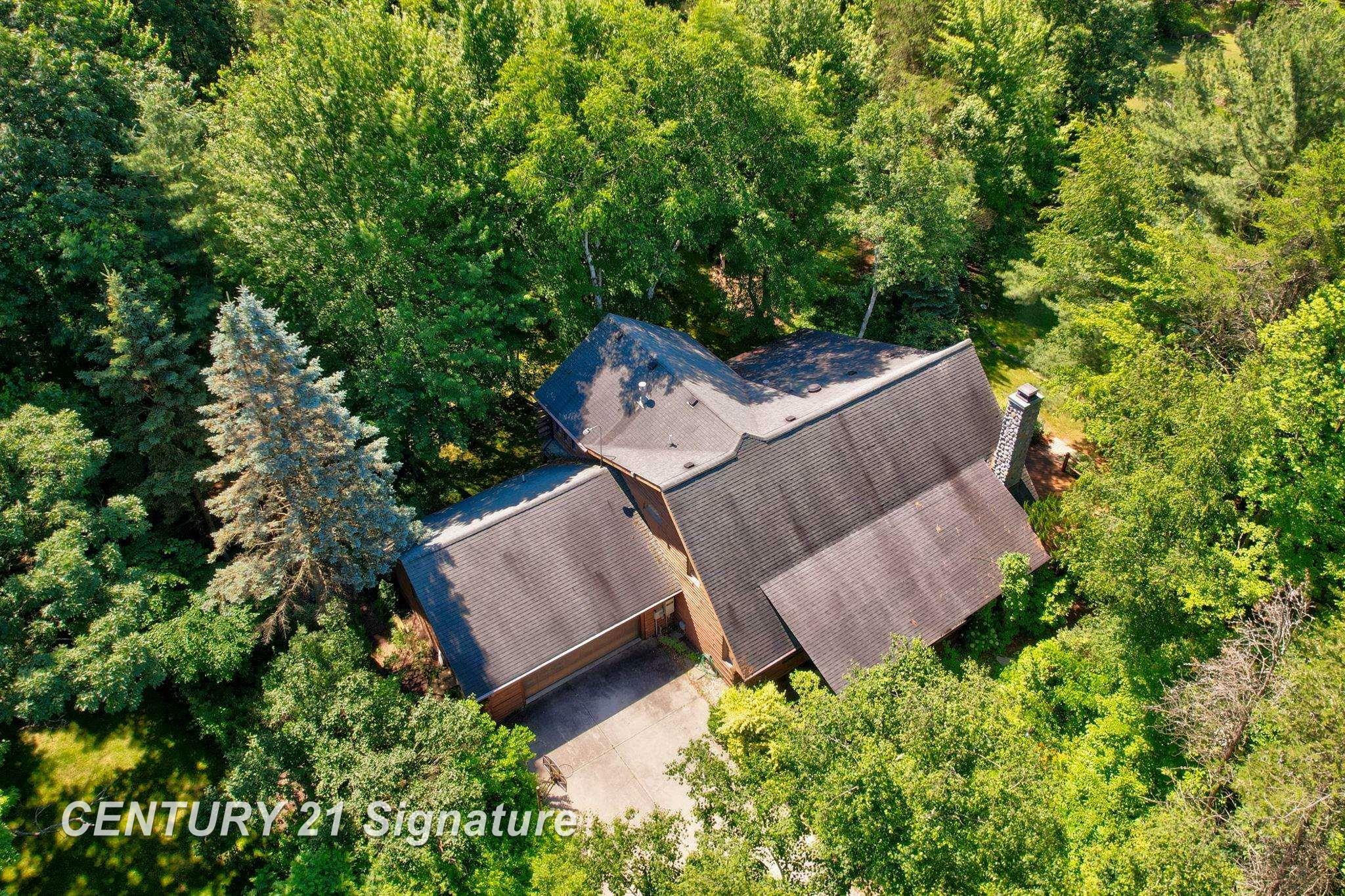 Property Photo: 13715 Baldwin Road MI 48616