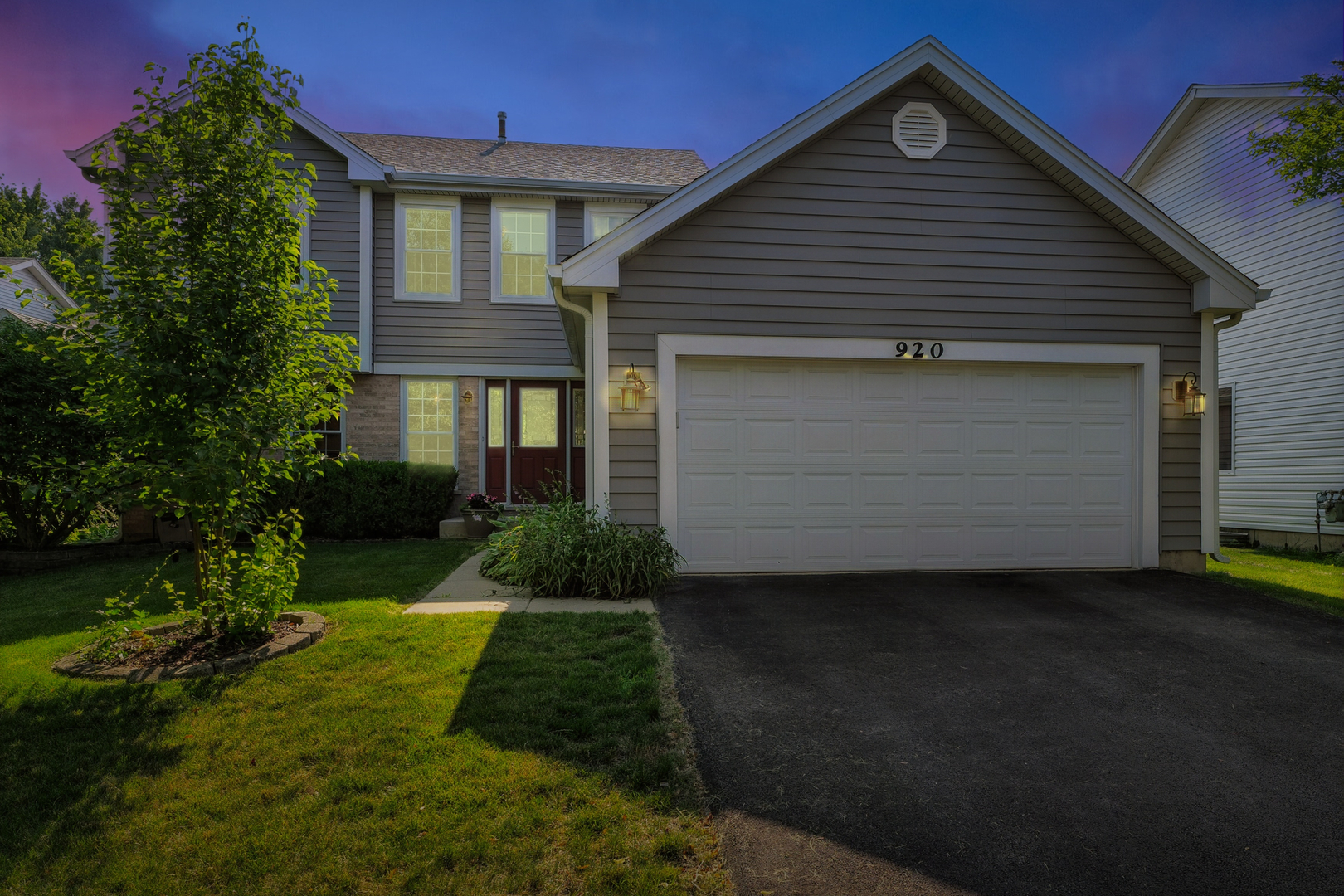 Property Photo: 920 Matthew Court IL 60540