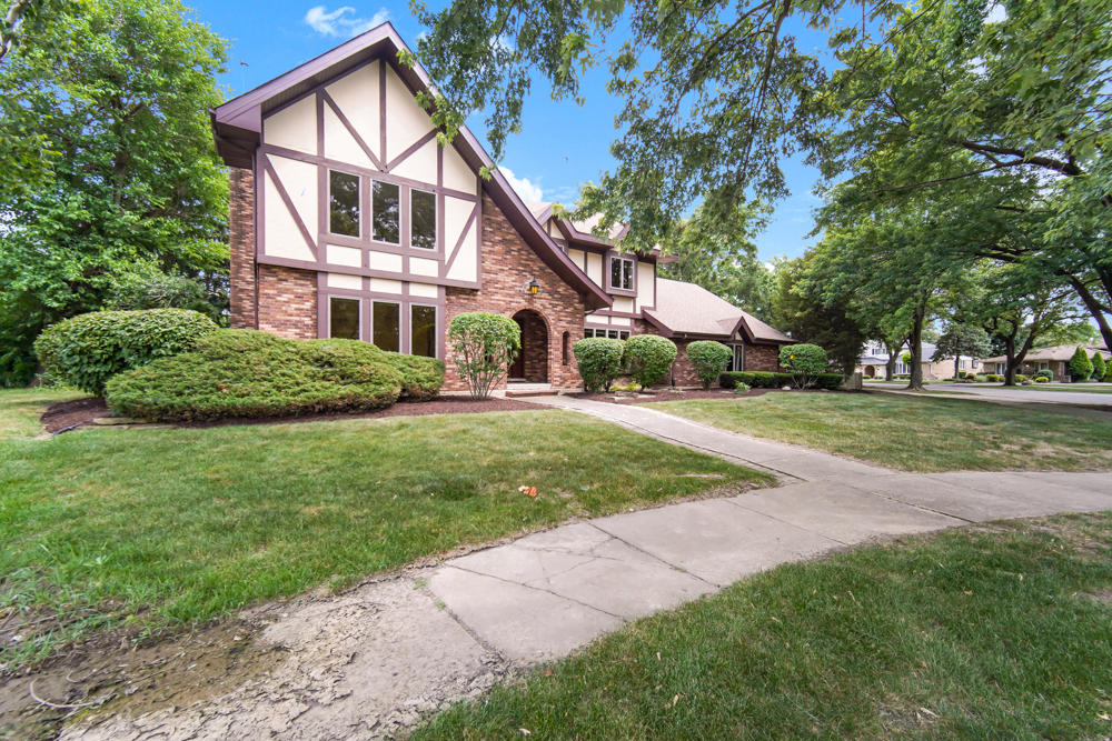 Property Photo: 1234 Will Drive IL 60441