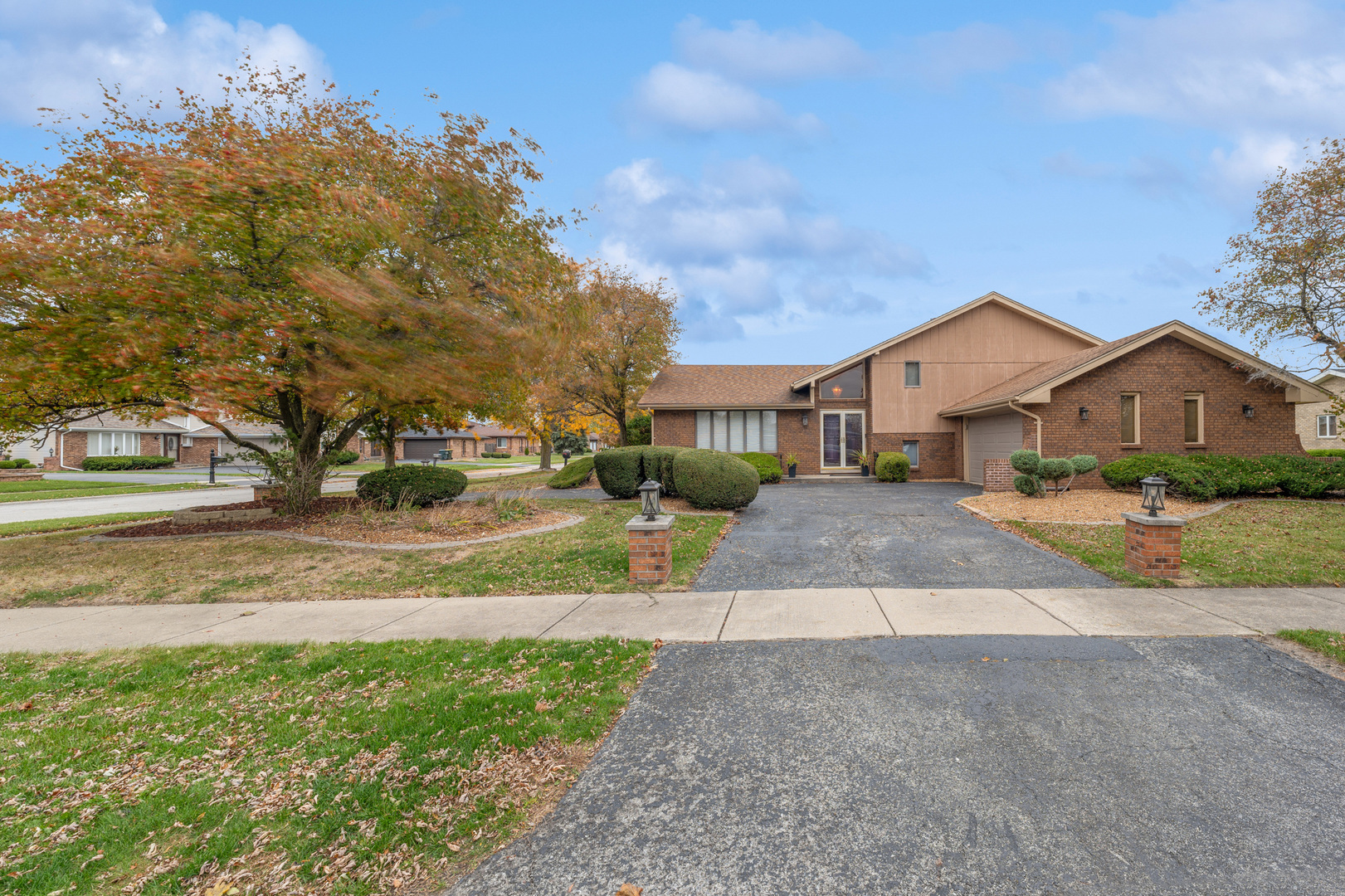 Property Photo: 2210 207th Place IL 60411