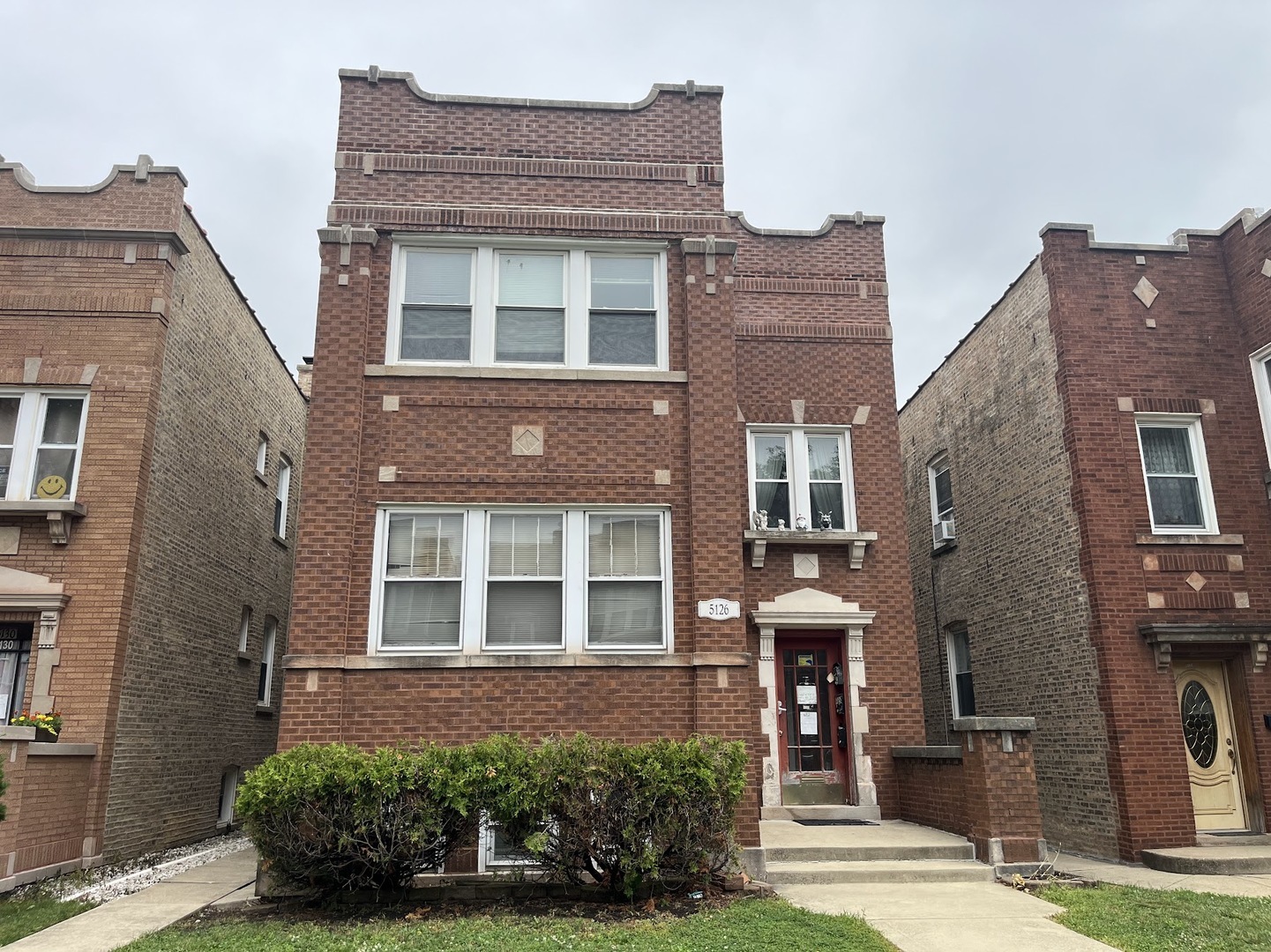 Property Photo: 5126 W Cullom Avenue G IL 60641
