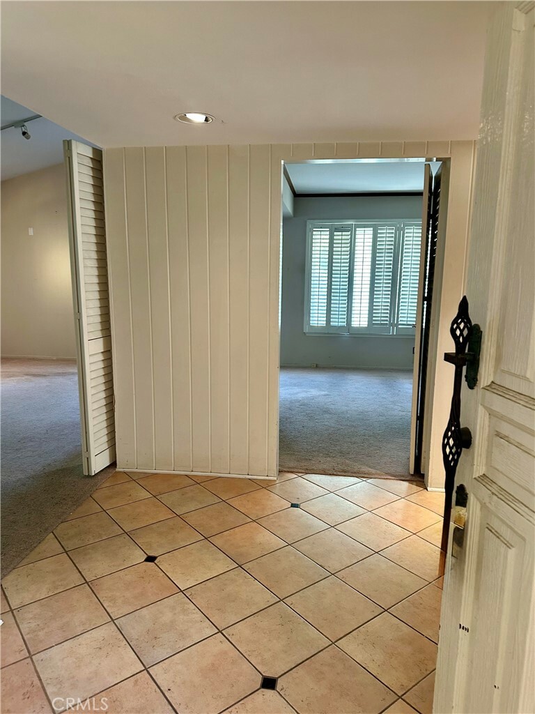 Property Photo: 23135 Park Contessa CA 91302