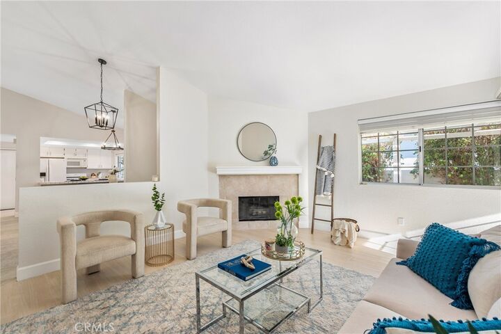 Property Photo:  43791 Calle Las Brisas W  CA 92211 