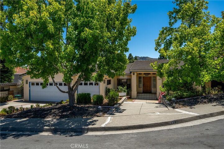 Property Photo:  121 Twin Ridge Drive  CA 93405 