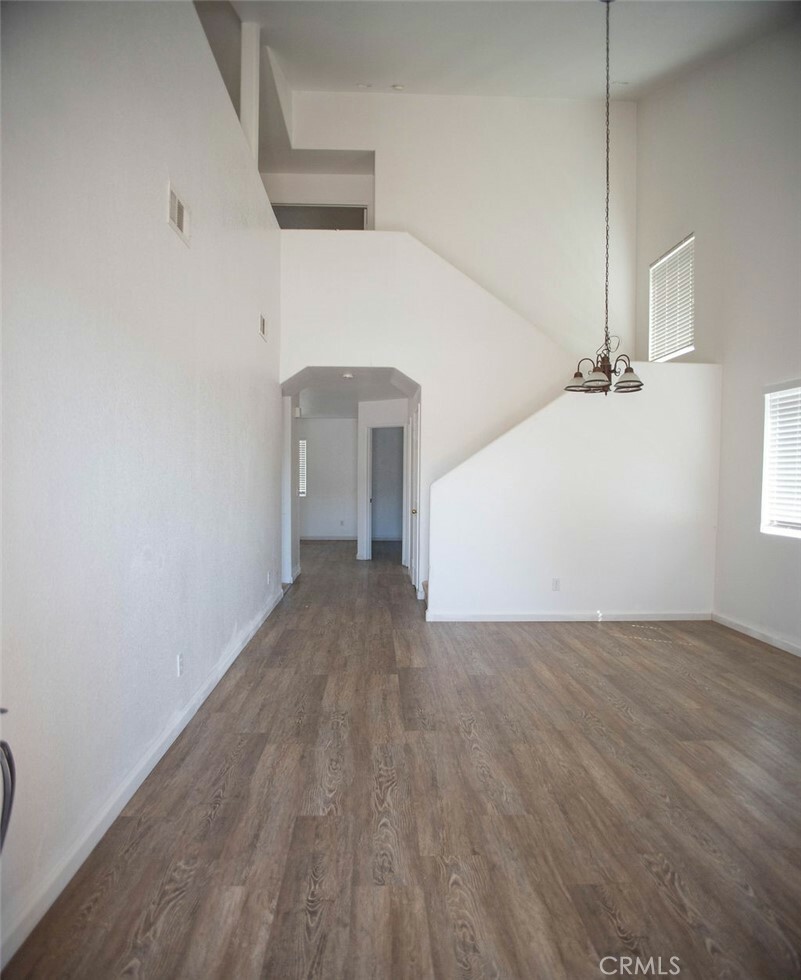 Property Photo: 29104 Escalante Road CA 92587