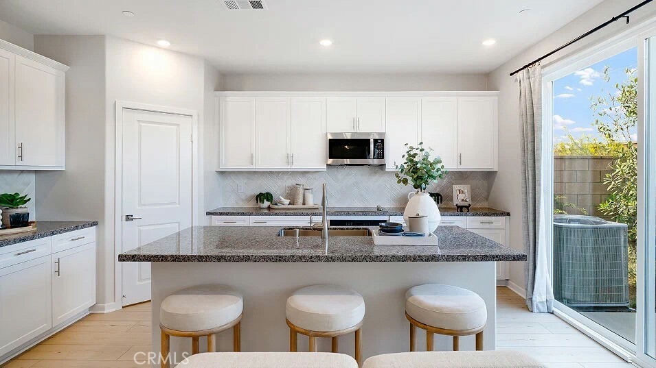 Property Photo:  2624 Birdsong Privado Avenue  CA 20536 