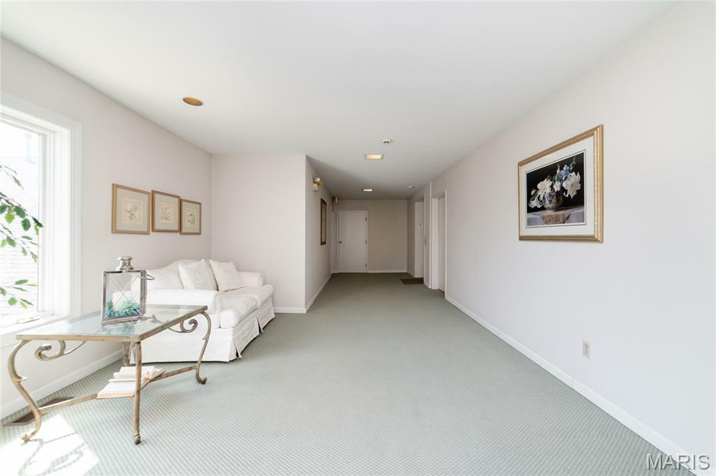 Property Photo: 1632 Lake Knoll Drive 1P MO 63367