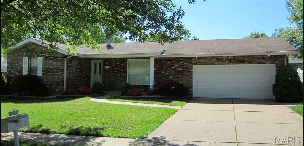 Property Photo: 5709 Chatport Road MO 63129