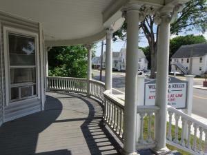 Property Photo: 824 Main Street ME 04073