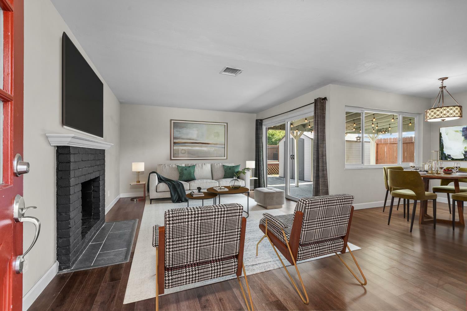 Property Photo: 7206 Parish Way CA 95621