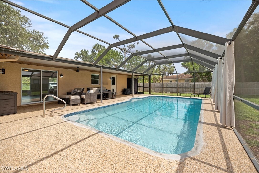 Property Photo:  1346 Beacon Drive  FL 33952 