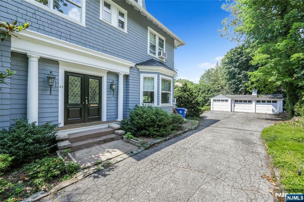 Property Photo: 81-83 Franklin Street B NJ 07631