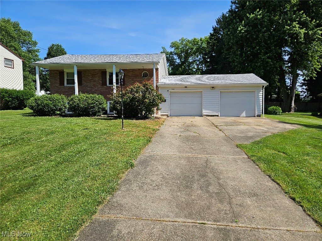 Property Photo: 3890 Ayershire Drive OH 44511
