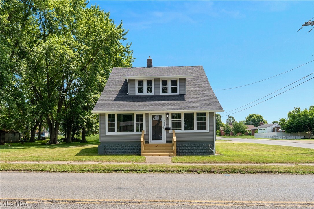 533 12th Street  Campbell OH 44405 photo