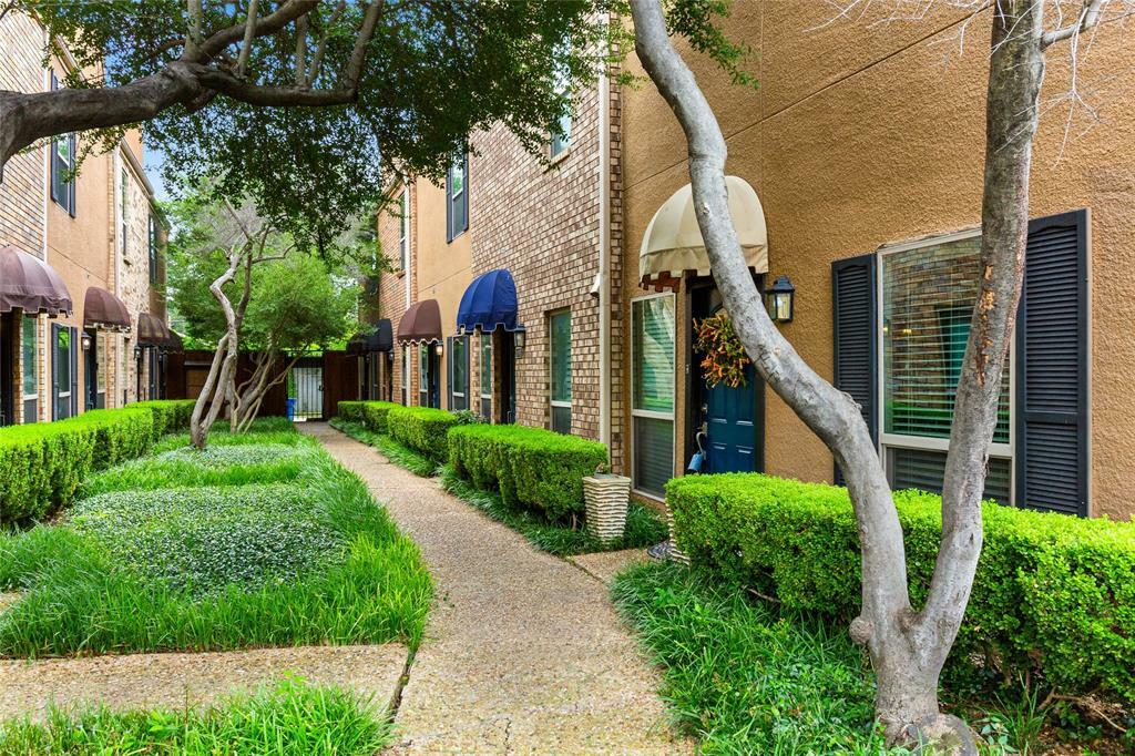 Property Photo: 4015 Holland Avenue 110 TX 75219