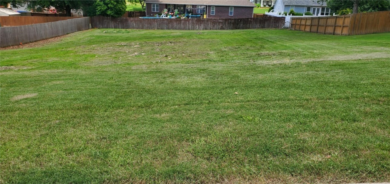 307 Pebble Beach Drive  Harrison AR 72601 photo