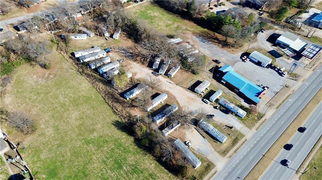 Property Photo: 2117 W Highway 412 AR 72761