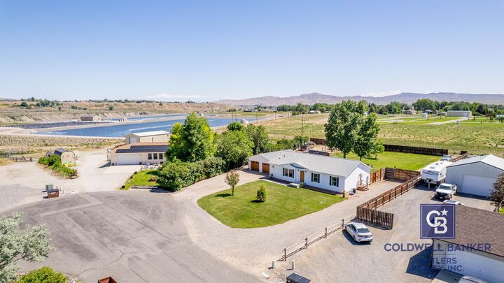 Property Photo:  138 Pleasant View Dr  WY 82414 