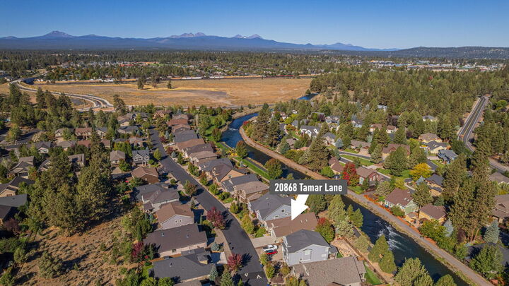 Property Photo: 20868 Tamar Lane OR 97702