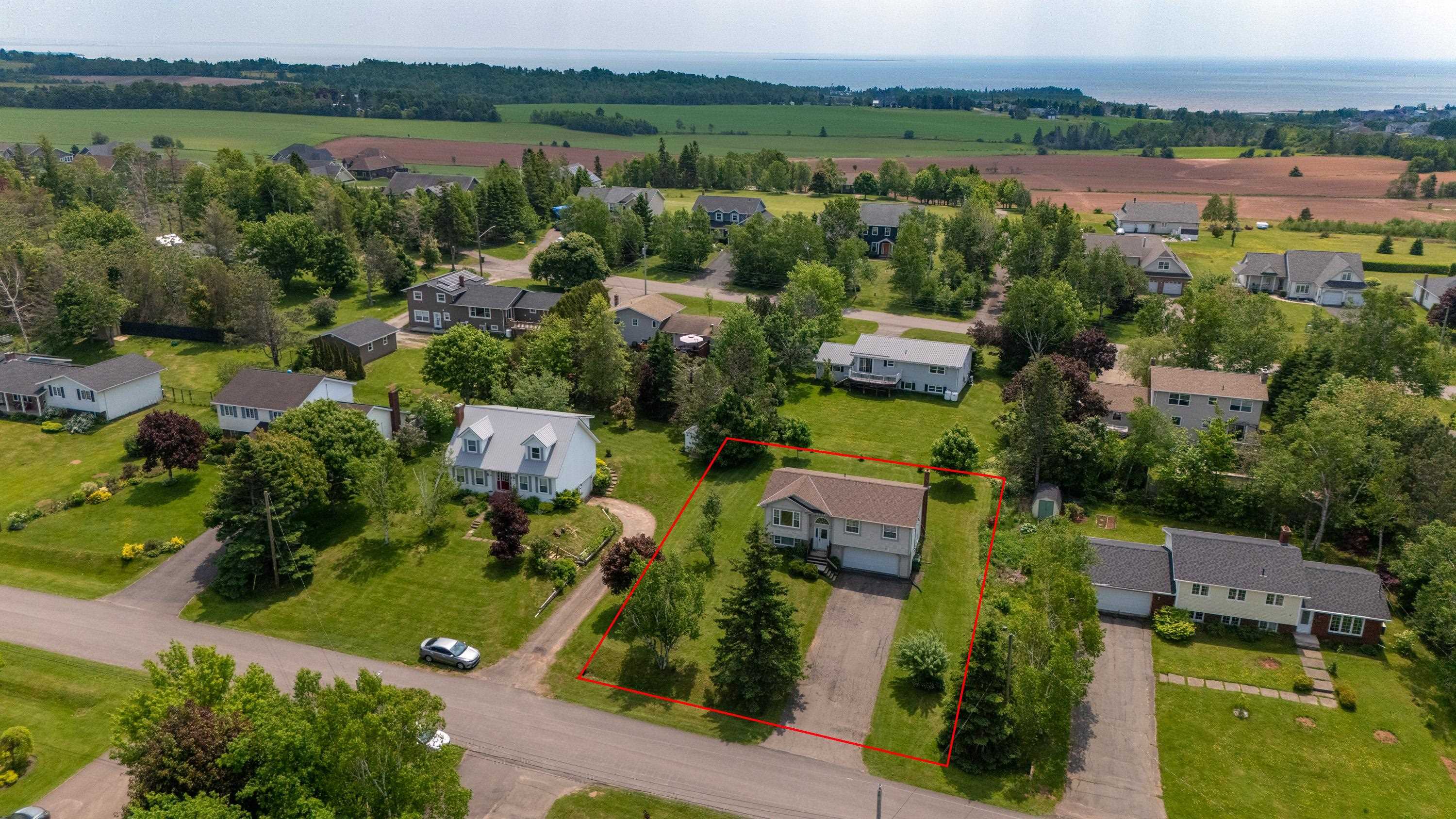 Property Photo: 10 St Catherines Avenue PE C1B 1A5