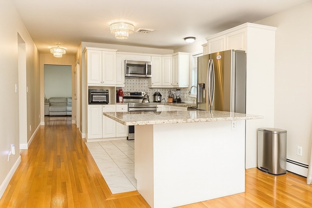 Property Photo: 20 Murray Park Rd MA 01460