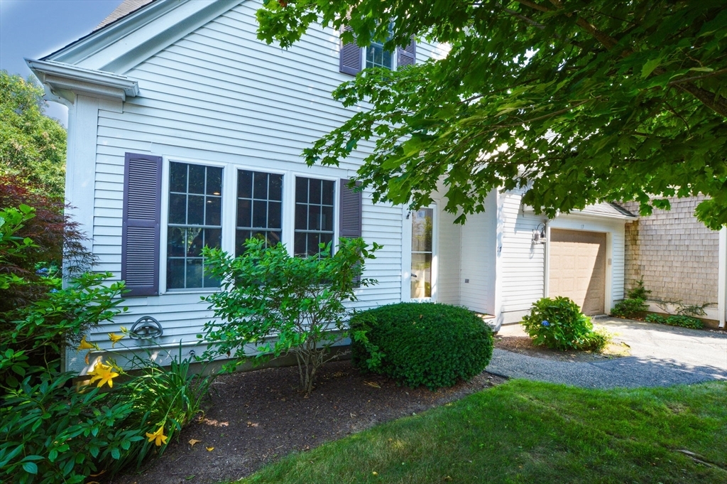 17 Stratford Ridge 17  Mashpee MA 02649 photo