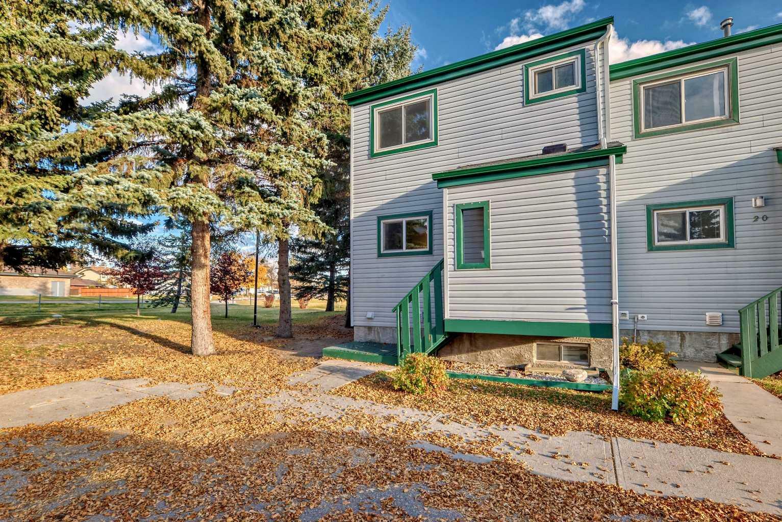 Photo de la propriété: 131 Templehill Drive NE 19 AB T1Y 4T1