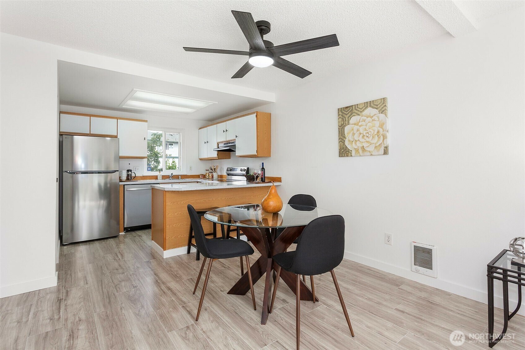 Property Photo: 8823 Holly Drive H206 WA 98208