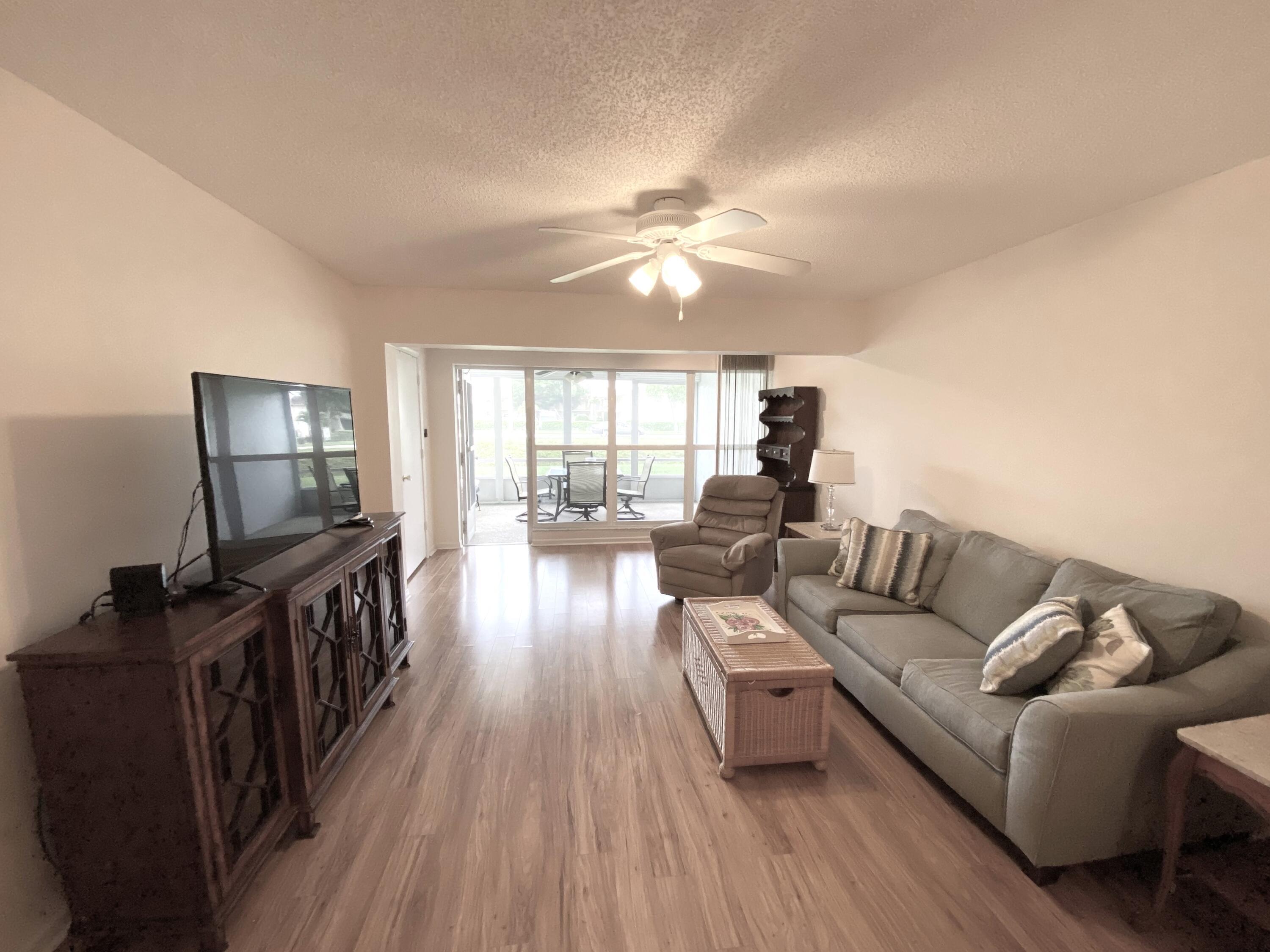 Property Photo:  2915 SW 15th Street 103  FL 33445 