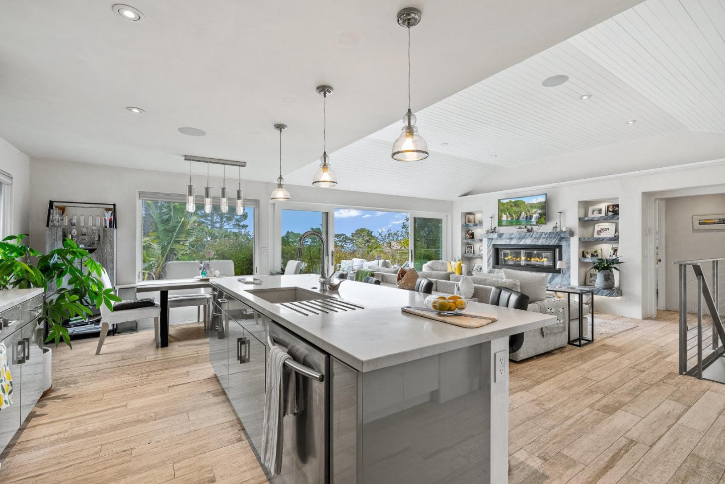 Property Photo: 7th 2sw Forest Avenue CA 93921