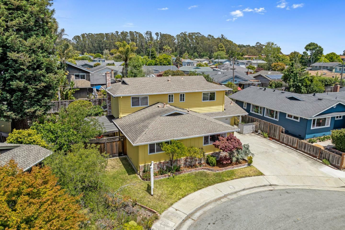 Property Photo: 150 Sir Francis Court CA 95010