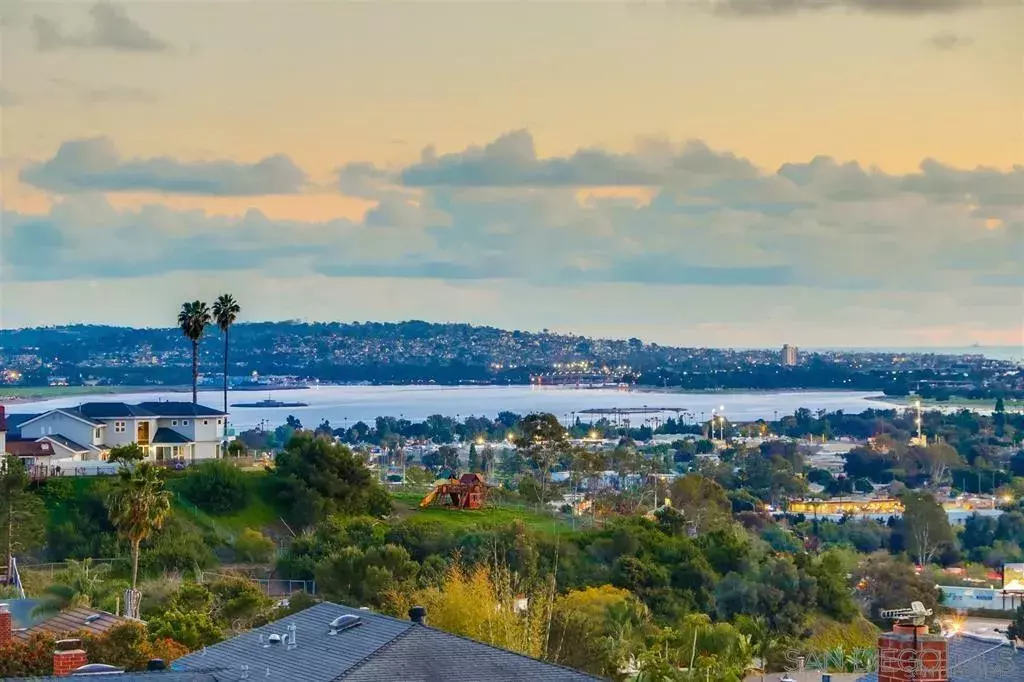 2630 Erie St 16  San Diego CA 92110 photo