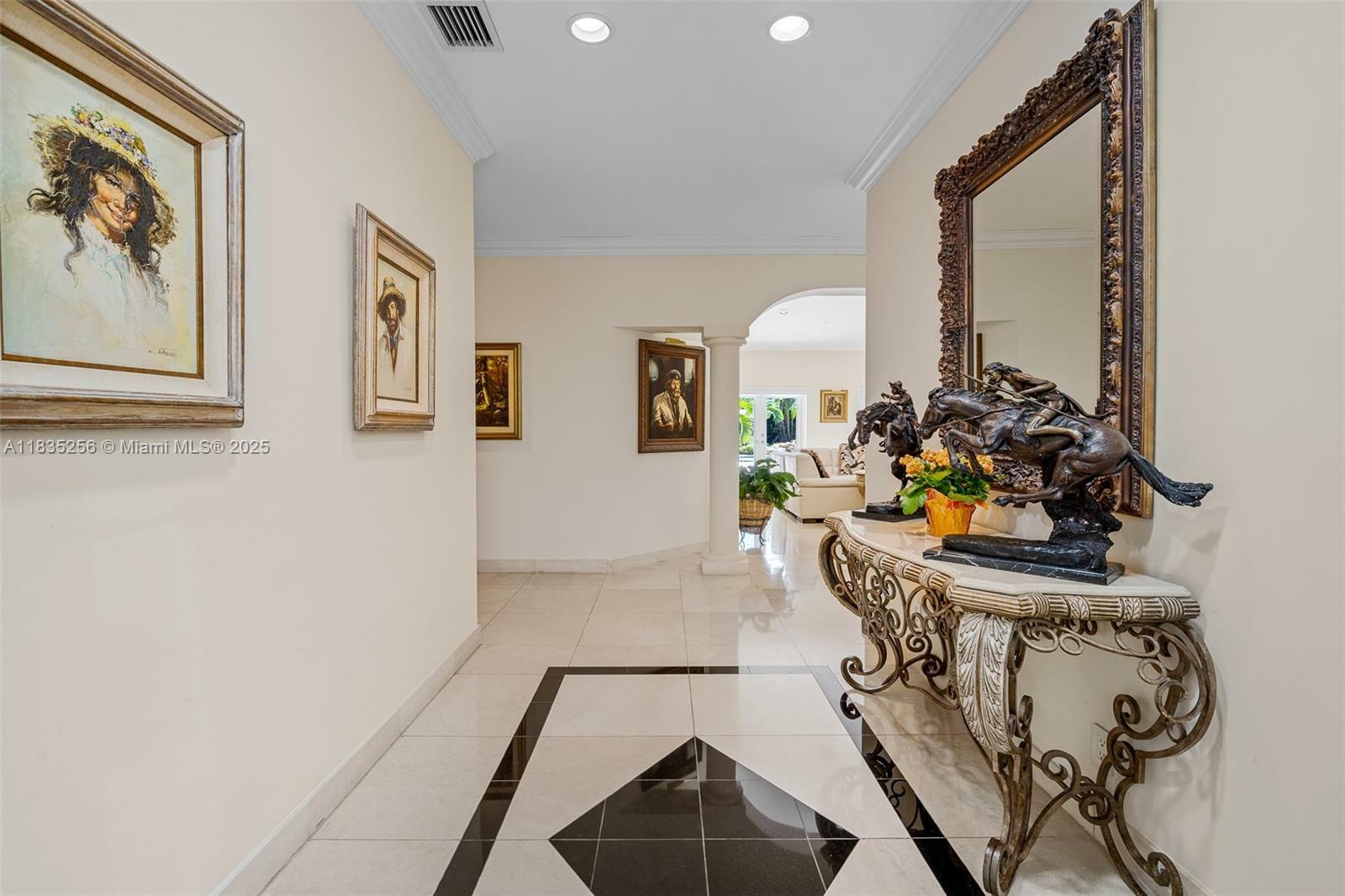 Property Photo: 10735 SW 58th Ave FL 33156