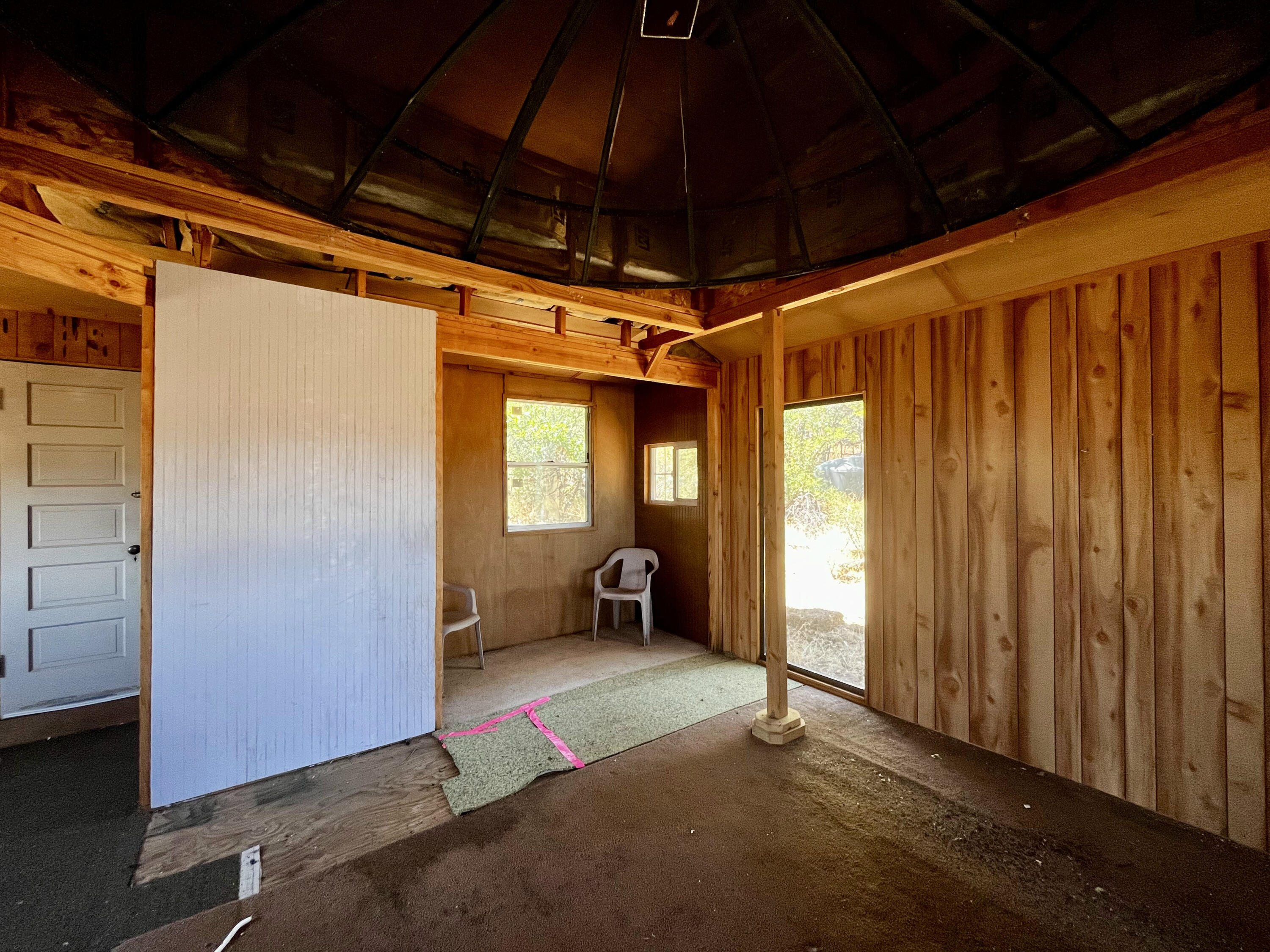 Property Photo:  42585 Ca-299  CA 96028 