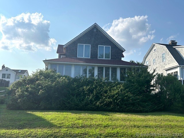 Property Photo: 195 Linden Avenue CT 06405